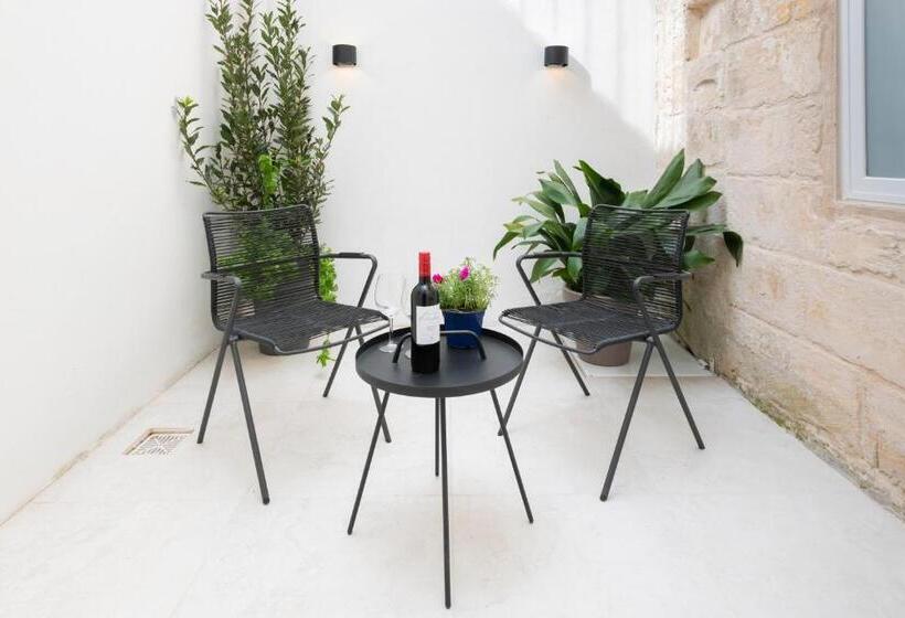 اتاق استاندارد با تخت بزرگ برای معلولان, 116townhouse