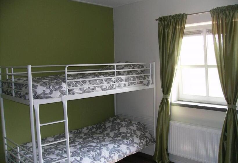 四人标准间, Bed Op De Reth