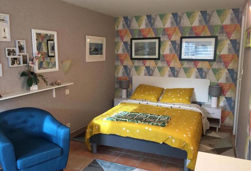 اتاق استاندارد با چشم‌انداز باغ, La Ferme De Kérivoas