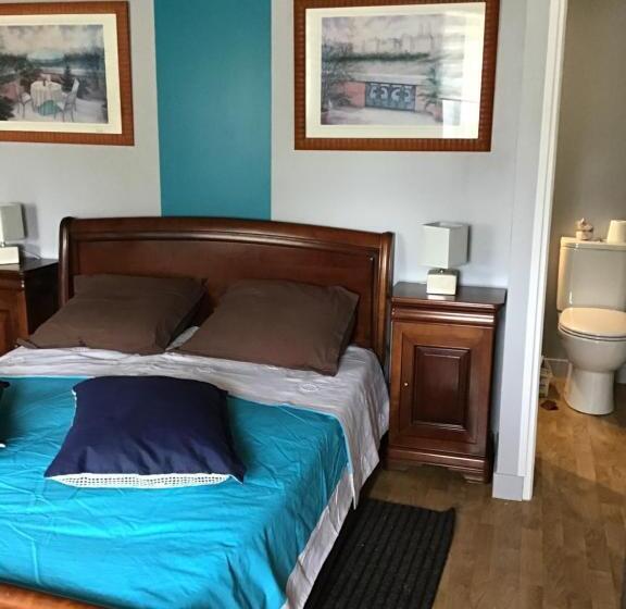 اتاق استاندارد با چشم‌انداز باغ, La Ferme De Kérivoas