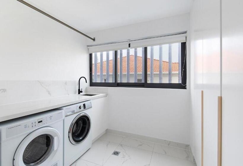 شقة غرفتين, Lotus Resort