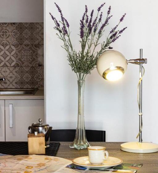 إستوديو قياسى, A Casa Da Vila