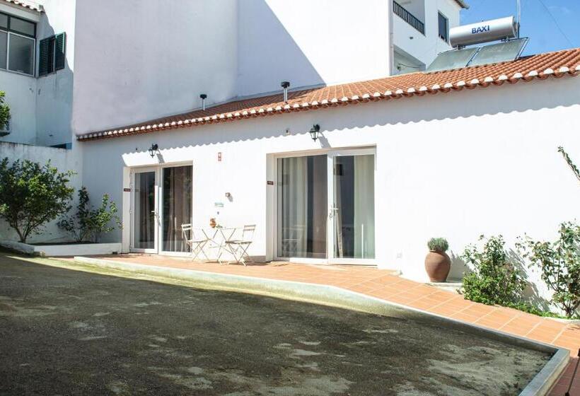 إستوديو قياسى, A Casa Da Vila