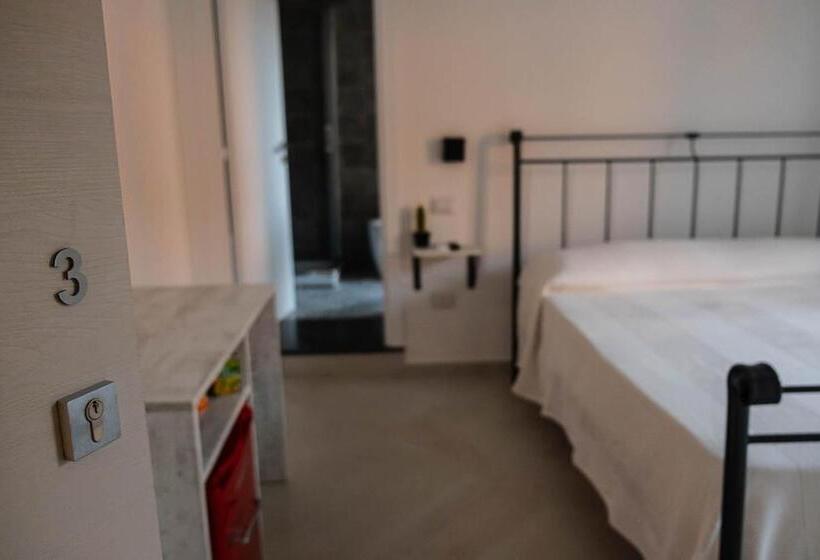 Номер Superior, Alma Cilento