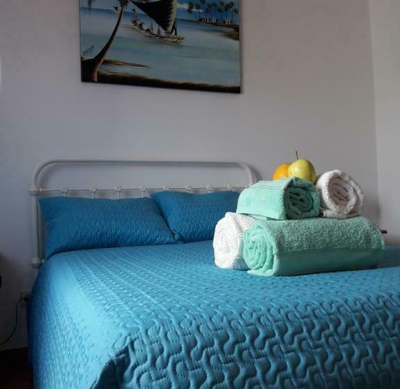 스탠다드 룸, Familia Brito