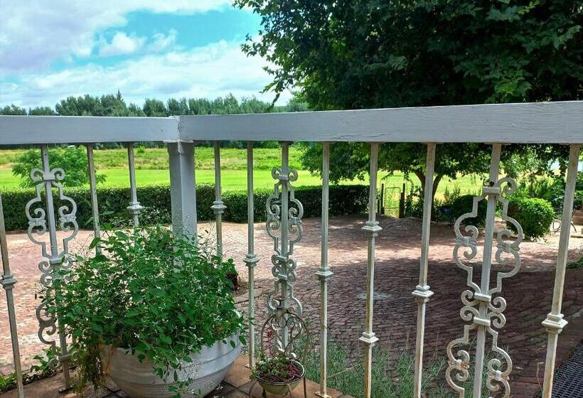 إستوديو ديلوكس, La Rochelle