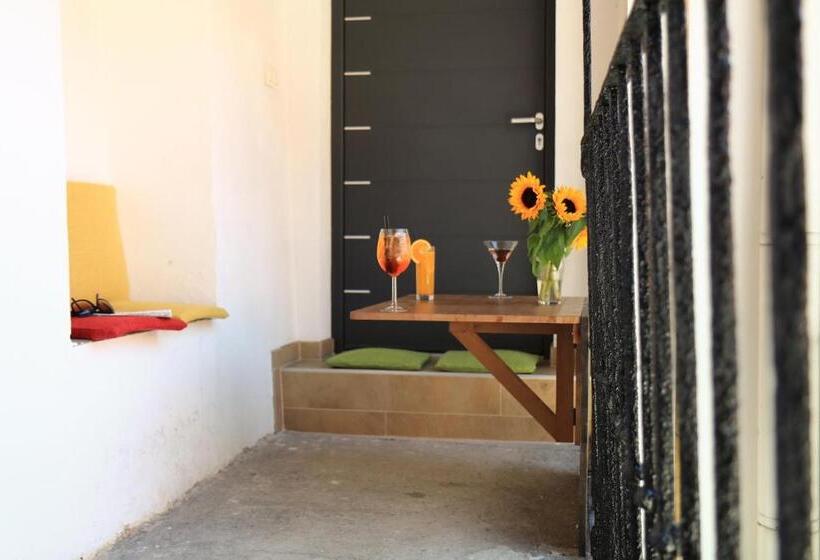 1 Bedroom Penthouse Apartment, Petkovšek Rooms And Apartments