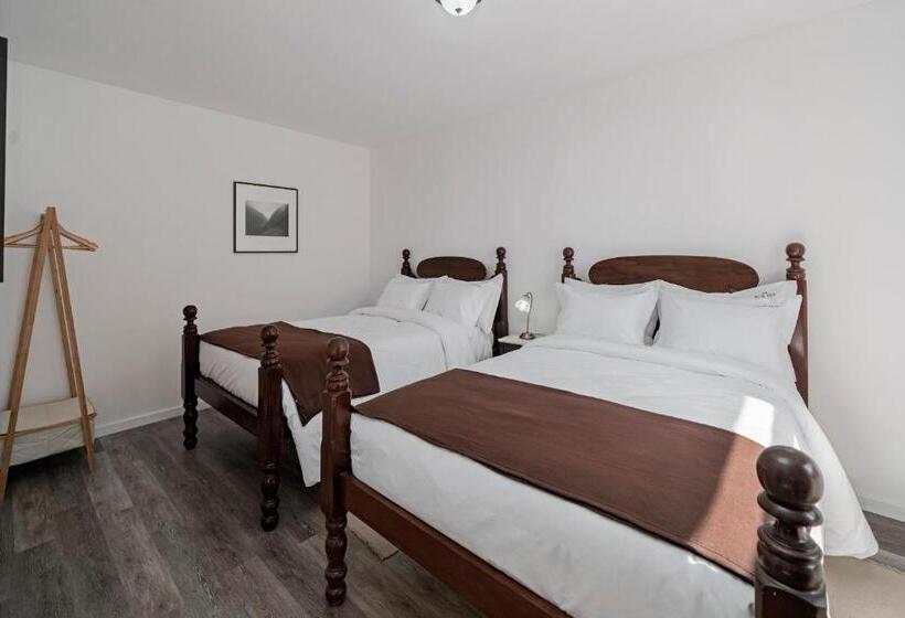 اتاق سوپریور, The Rum Inn