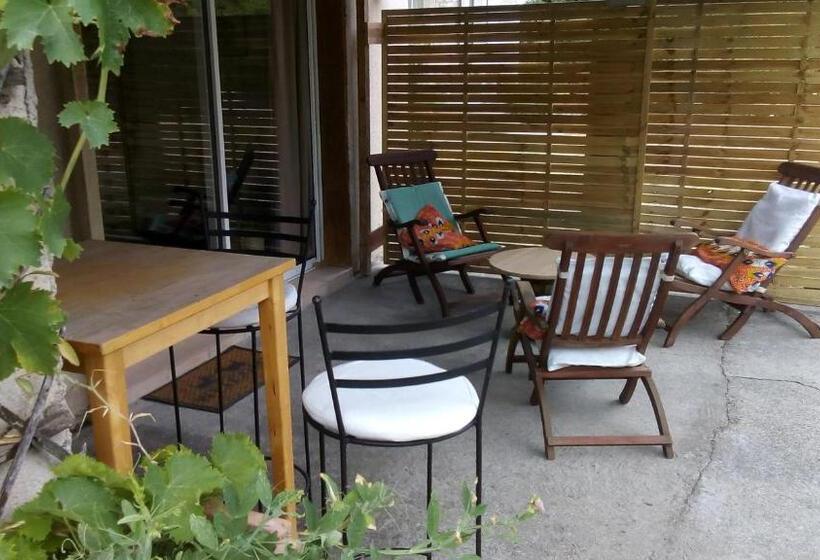 Дом 1 Спальня, Domaine De Séguéla