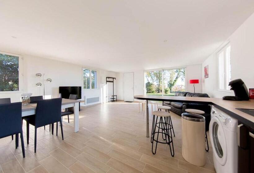 침실 3개 주택, La Tour De La Conterie