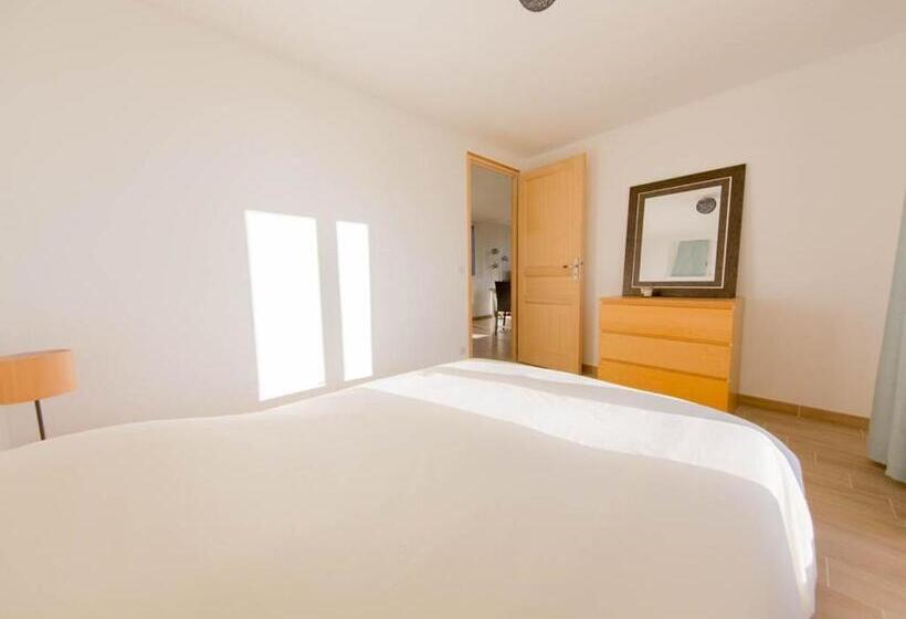 침실 3개 주택, La Tour De La Conterie