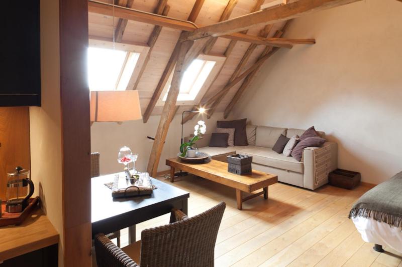 デラックスルーム, Pahilleke