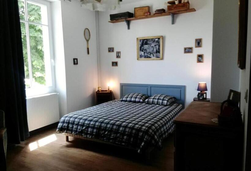 Номер Стандарт, Un Nid Pour La Nuit, Chambres D’hôtes