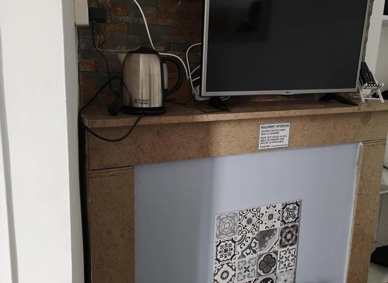 标准间, Une Affaire De Famille