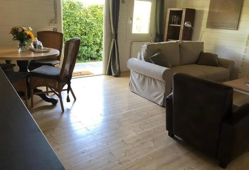 シャレー1寝室, Bed & Breakfast Zevenhuizen