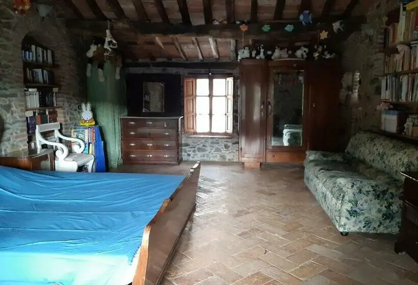 Standard-huone King-vuode, Attic With Balcony At Locanda Del Capo