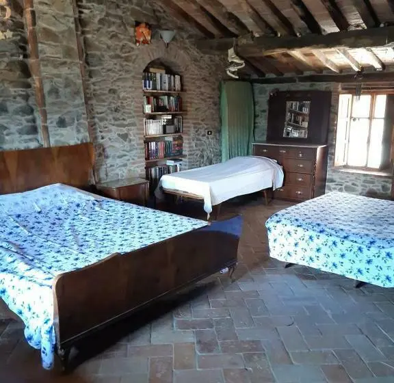 Standard-huone King-vuode, Attic With Balcony At Locanda Del Capo