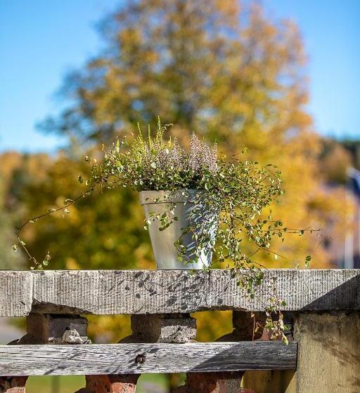 Номер Deluxe с Балконом, L Station