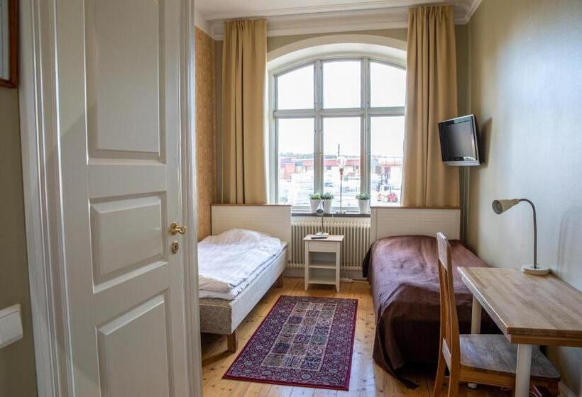 Номер Стандарт Индивидуальный, L Station