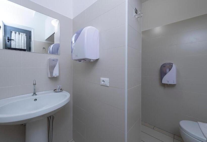 带大床的标准间, Air B&b Pleasant Moments