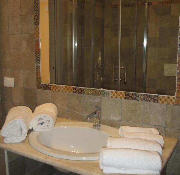 标准三人间, Air B&b Pleasant Moments