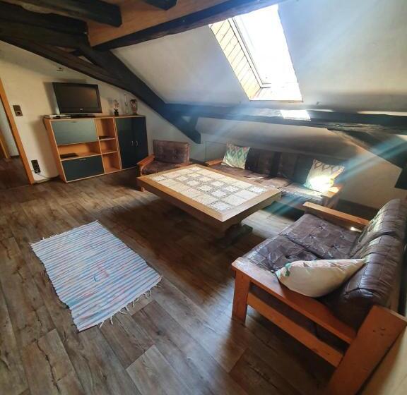 침실 3개 아파트, Gästehaus Weißes Lamm Monteurzimmer