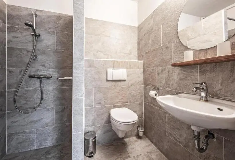 Huoneisto 1 Makuuhuone Terassi, Appartementen Sonnenhof