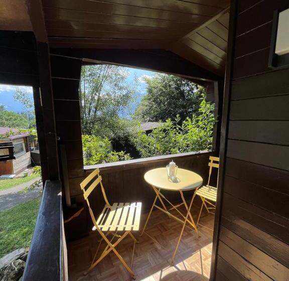 بانگلوی استاندارد, Campingplatz Mittagsspitze