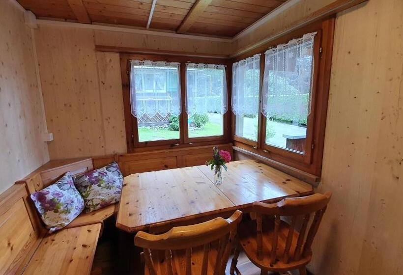 بانگلوی استاندارد, Campingplatz Mittagsspitze