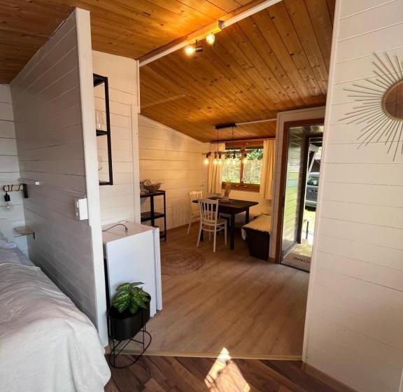 بانگلوی استاندارد, Campingplatz Mittagsspitze