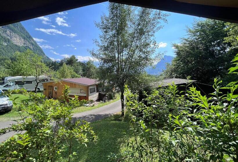 بانگلوی استاندارد, Campingplatz Mittagsspitze