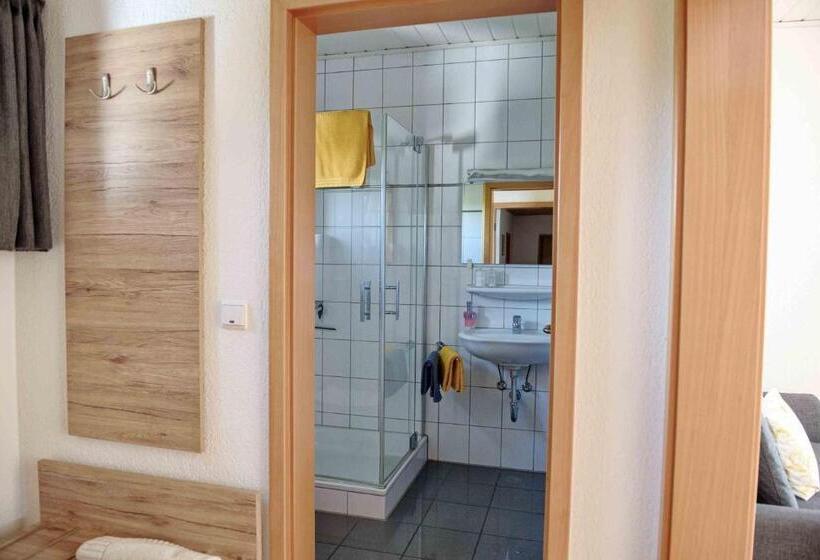 标准间带阳台, Gästehaus Am Fürstweg