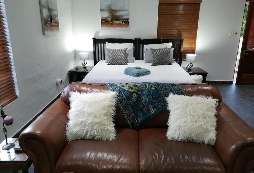 デラックスルーム, Joy On Joyce