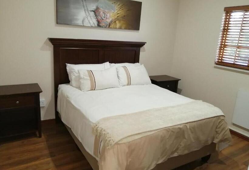 デラックスルーム, Joy On Joyce