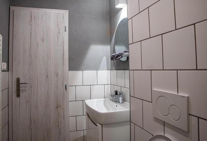 Номер Стандарт Трехместный, K House