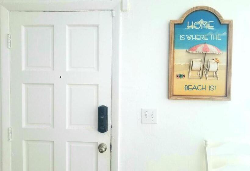 غرفة قياسية مطلّة علي الحديقة, La Villa Azul   A Beachy Stay In Miami