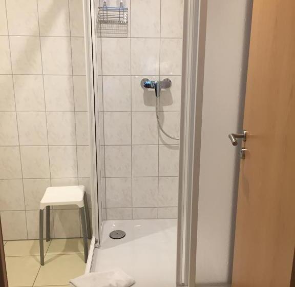 Номер Стандарт, Pension Hochheimer Schlösschen