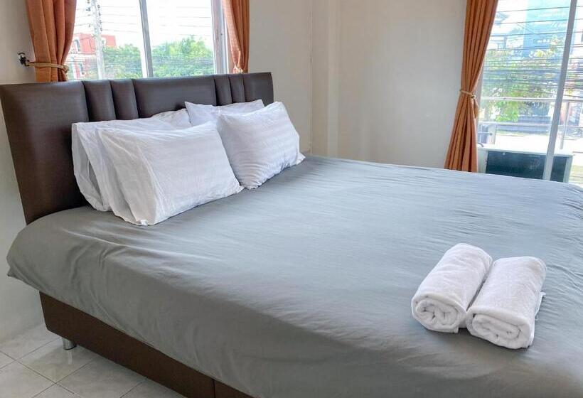 اتاق استاندارد با تخت بزرگ, Uh Hostel