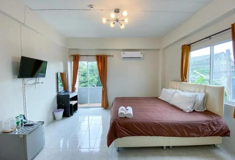 キングサイズベッドのスタンダードルーム, Uh Hostel