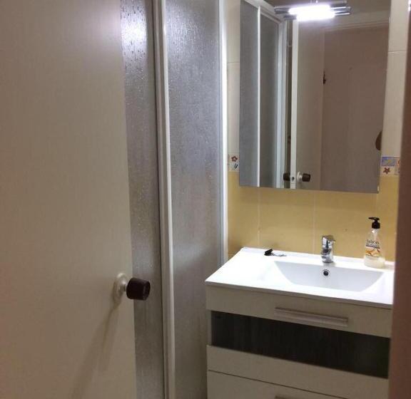 带1个卧室的公寓, Apartamento 1a Linea Playa Com Piscina Almuñécar