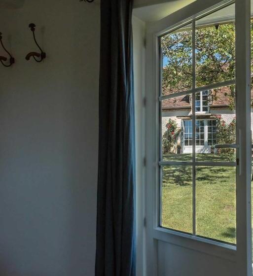 Standard room with outdoor bath, Au Mas De Garet   Chambre D Hotes De Charme