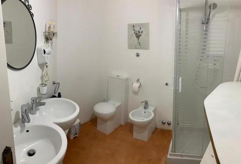 Deluxe Trippelrum, Villa Mase