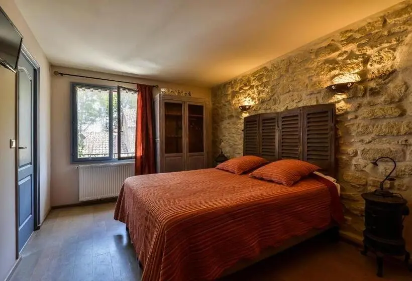 キングサイズベッドのスタンダードルーム, Hôtel Mas Vidau Porte Des Alpilles