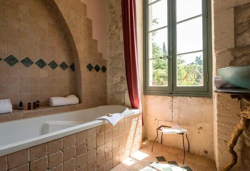 プールビュースタンダードルーム, Hôtel Mas Vidau Porte Des Alpilles