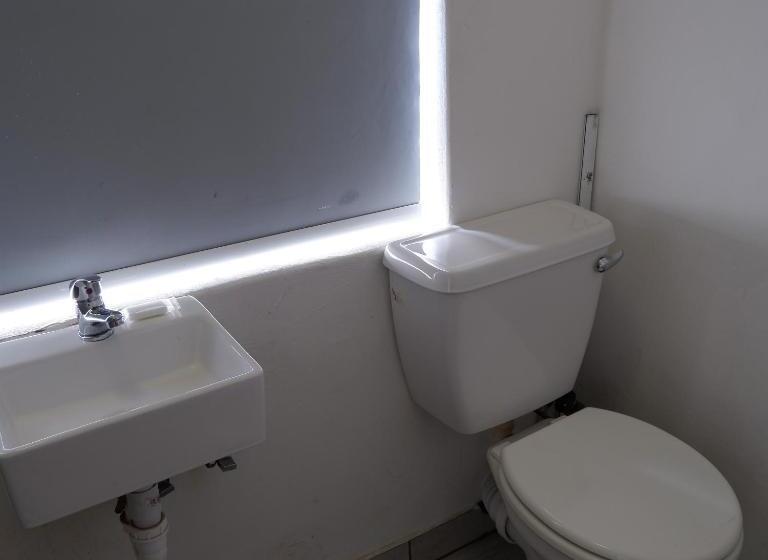 اتاق استاندارد, The City Club