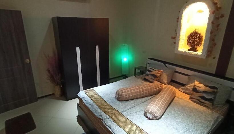 バルコニー付きデラックスルーム, Touch The Wind