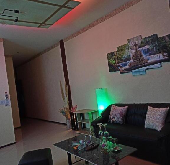 バルコニー付きデラックスルーム, Touch The Wind