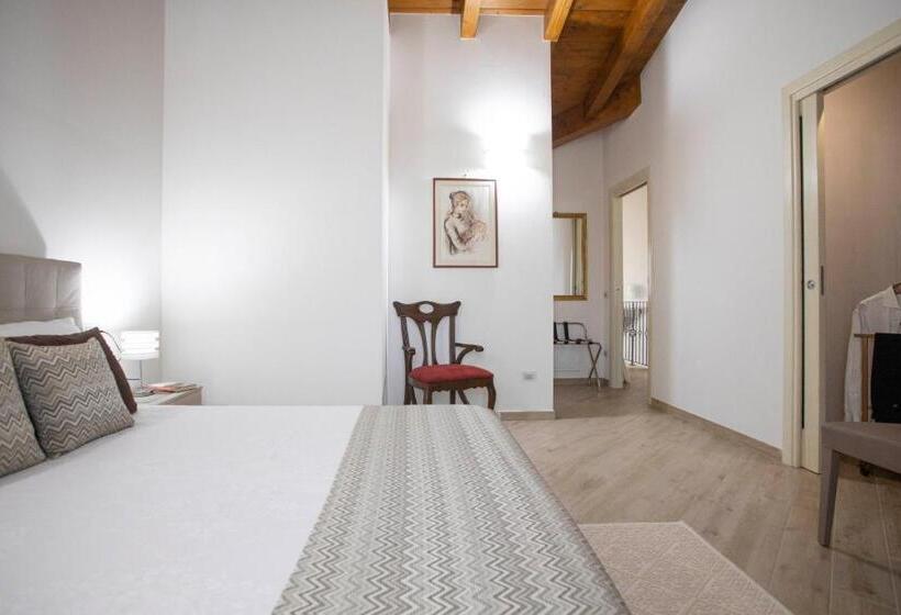 Люкс с Террасой, Irilor Luxury B&b