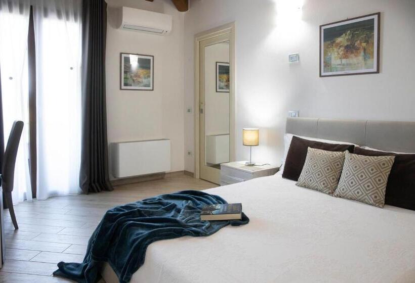 Номер Стандарт с Террасой, Irilor Luxury B&b