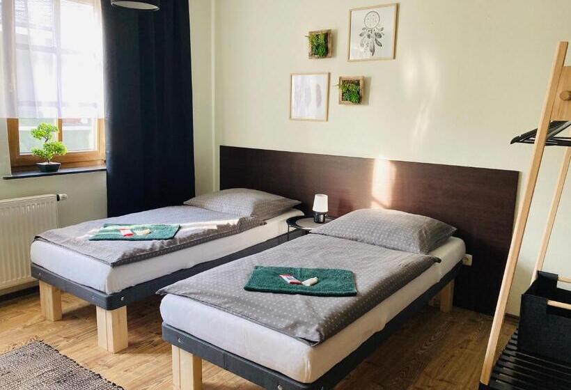 Номер Стандарт, Caffe Boulevard Penzion